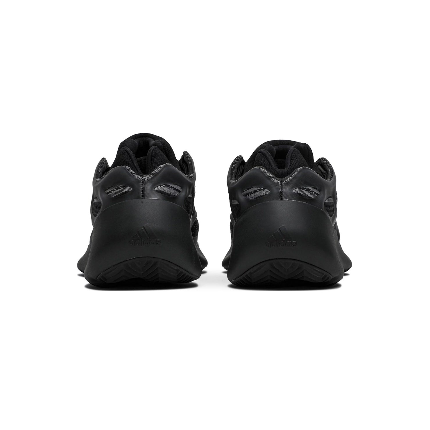 Adidas Yeezy 700 V3 Alvah - Sneakers Noires et Modernes